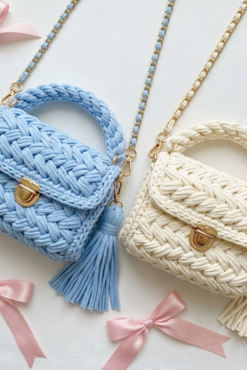 Chunky Braided Crossbody Bag Free Crochet Pattern