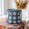 Daisy Granny Square Tote Bag Free Crochet Pattern