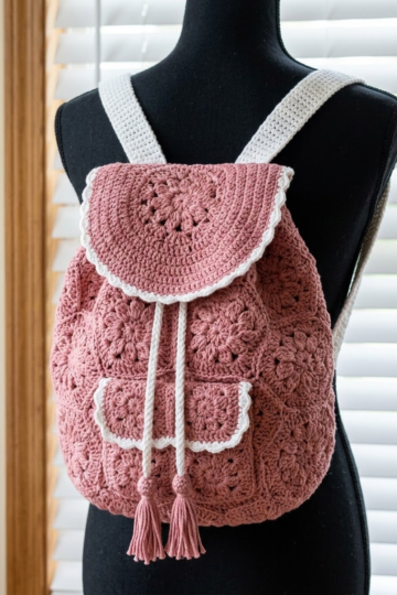 Dusty Rose Floral Granny Backpack Free Crochet Pattern